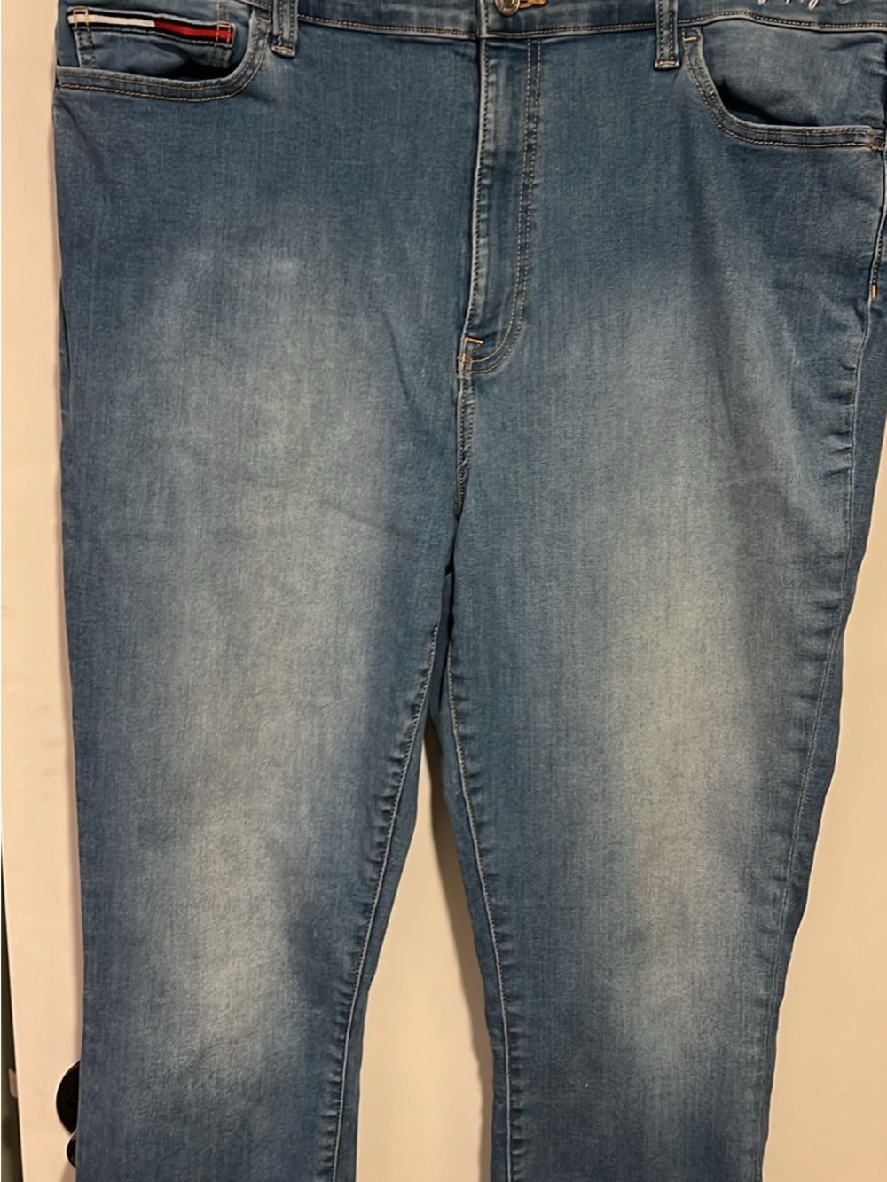 Tommy Hilfiger Men's Light Blue Slim Straight Jeans
